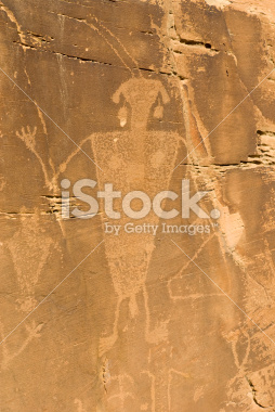 _stock-photo-7362875-petroglyph-in-dinosaur-national-monument